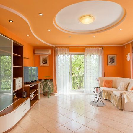 Apartment Dean Umag Bagian luar foto
