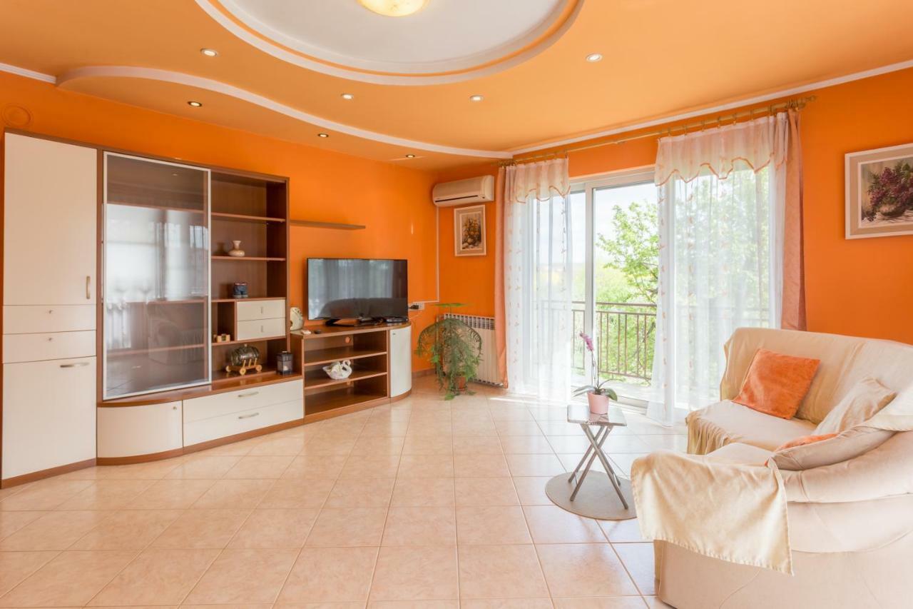 Apartment Dean Umag Bagian luar foto